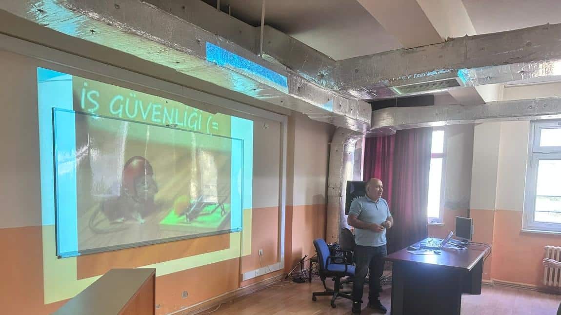 İŞ SAĞLIĞI ve GÜVENLİĞİ EĞİTİMİ